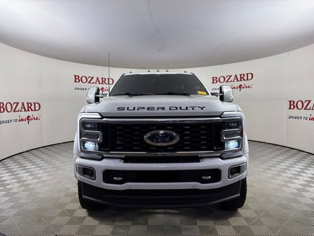Used 2024 Ford F450 Platinum w/ FX4 Off-Road Package AWD/4WD image 2