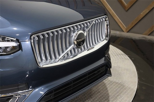 Used 2025 Volvo XC90 B6 Plus w/ Protection Package Premier image 41