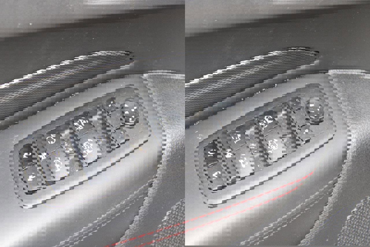 Used 2024 Dodge Durango GT image 15