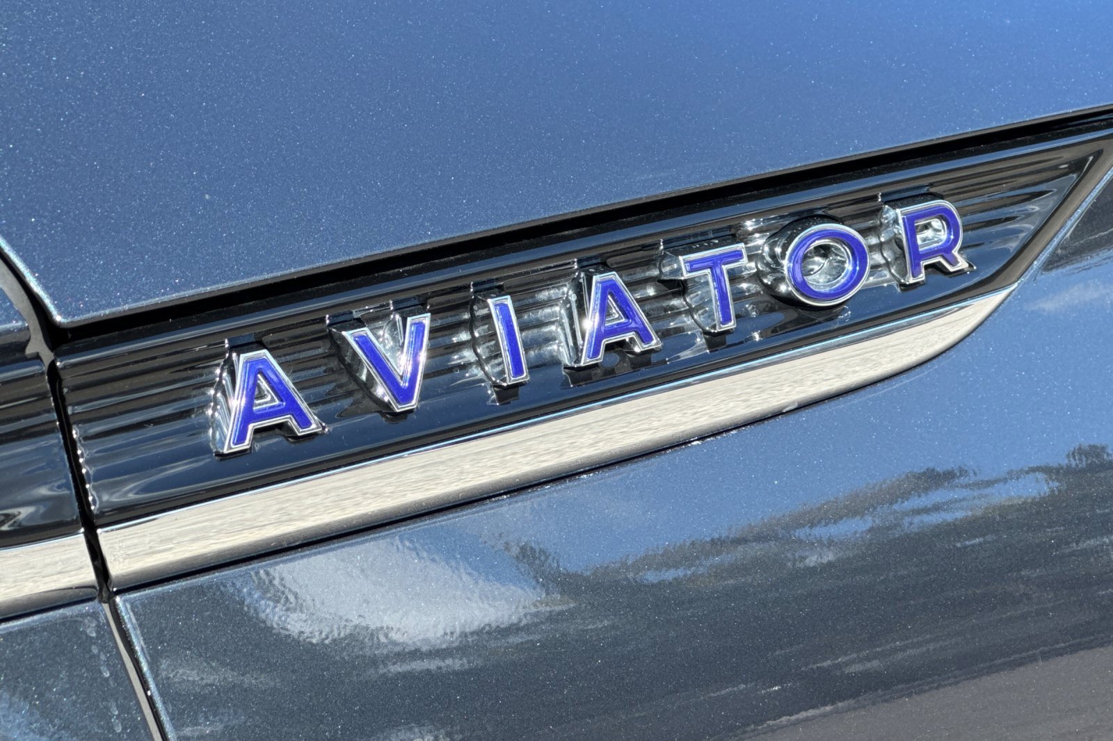 Used 2020 Lincoln Aviator Black Label Grand Touring w/ Class IV Trailer Tow Package image 27