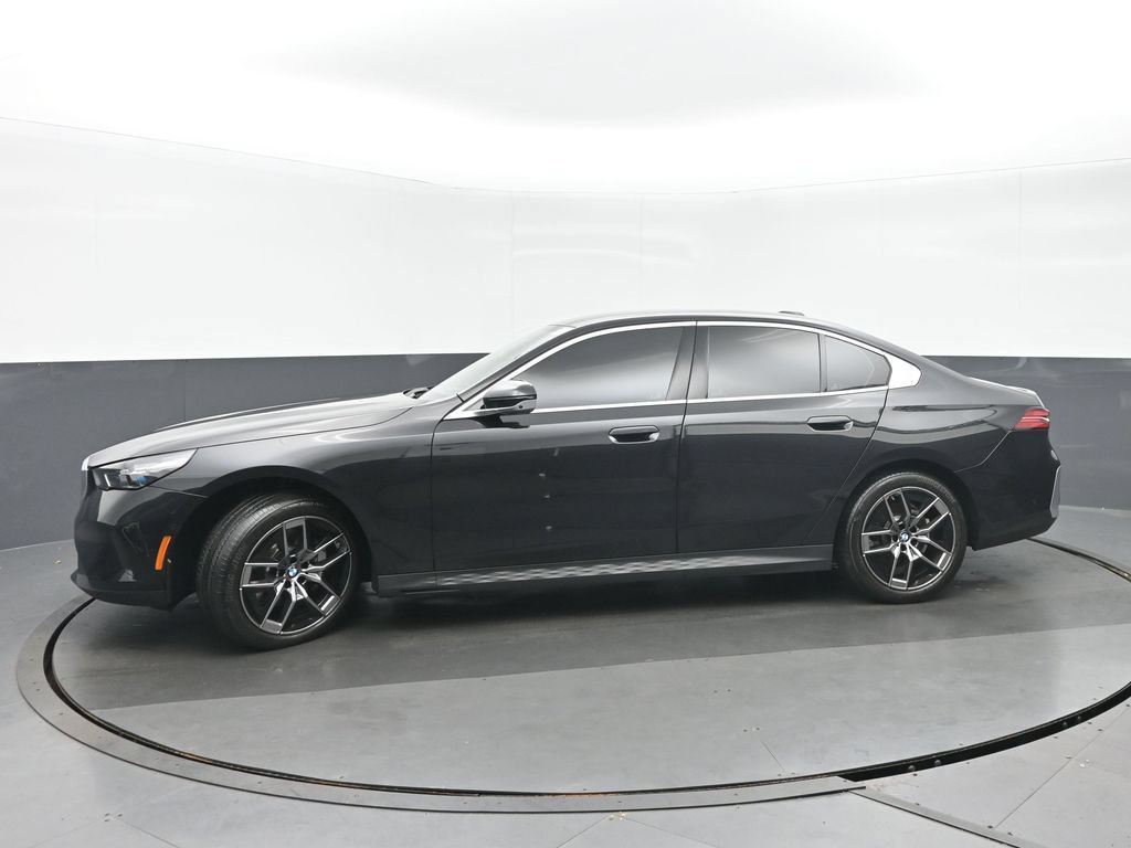 Used 2026 BMW 530i xDrive w/ Executive Package AWD/4WD image 6