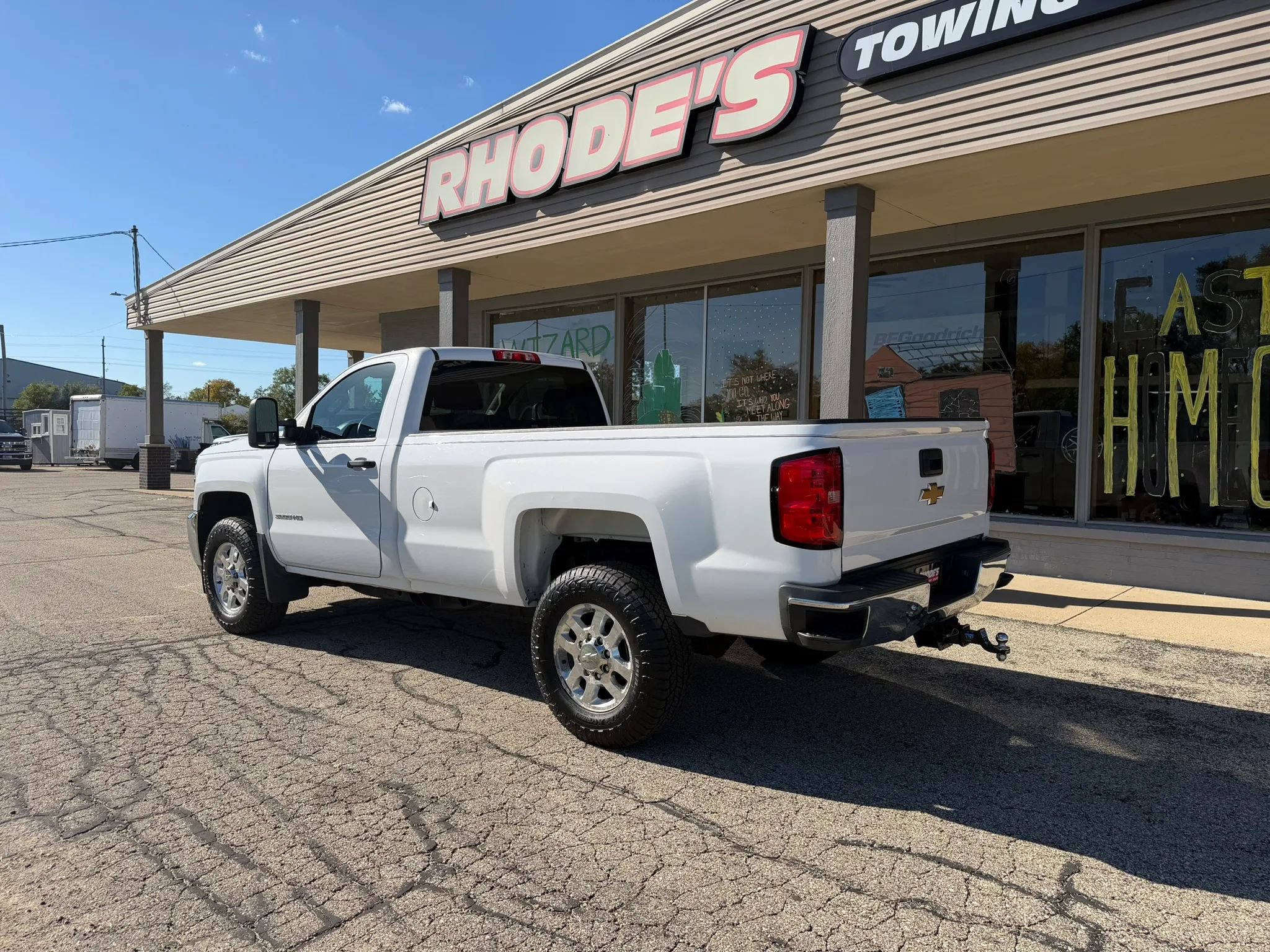 Used 2015 Chevrolet Silverado 3500 LT w/ LT Convenience Package AWD/4WD image 3