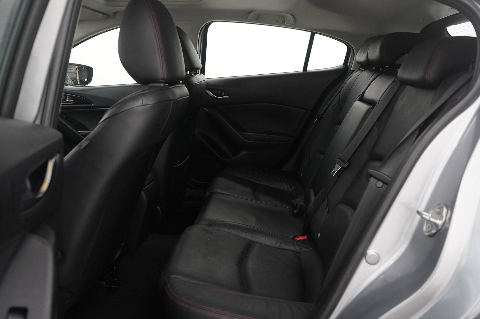 Used 2014 MAZDA MAZDA3 s Grand Touring image 12