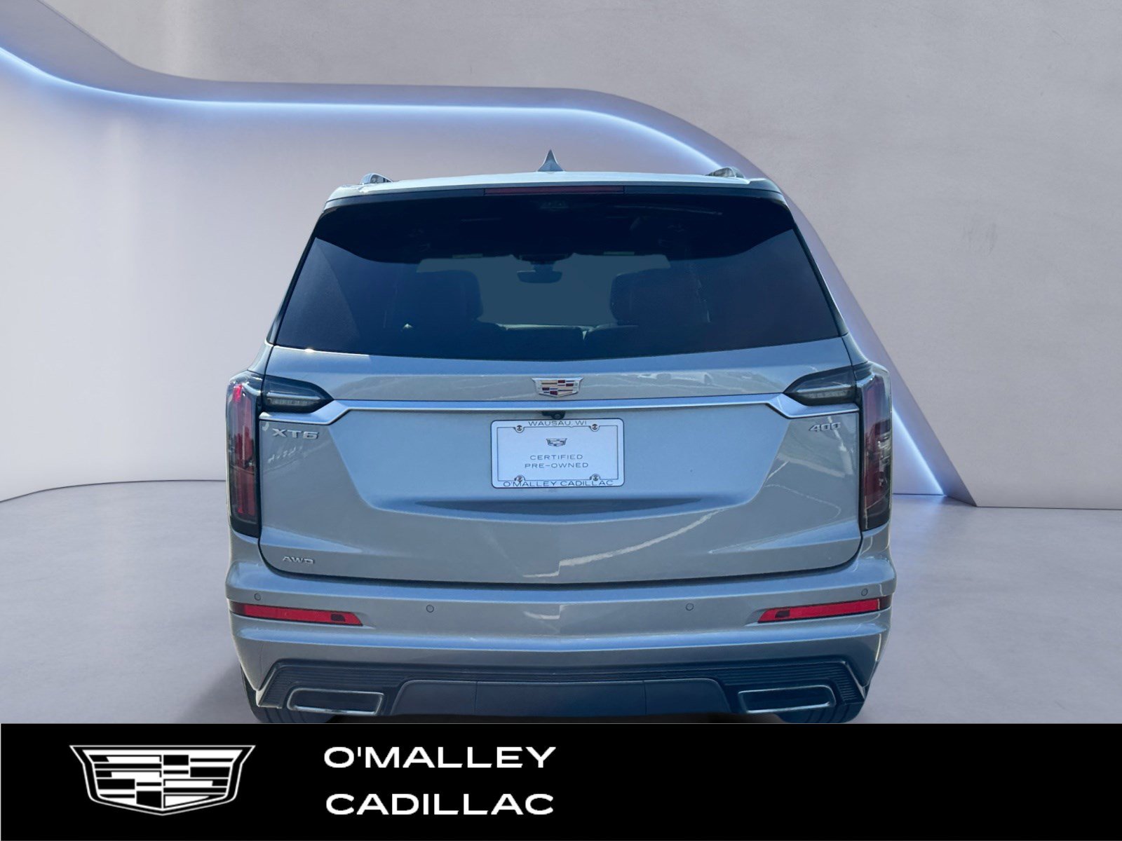 Certified 2025 Cadillac XT6 Sport w/ Platinum Package AWD/4WD image 4