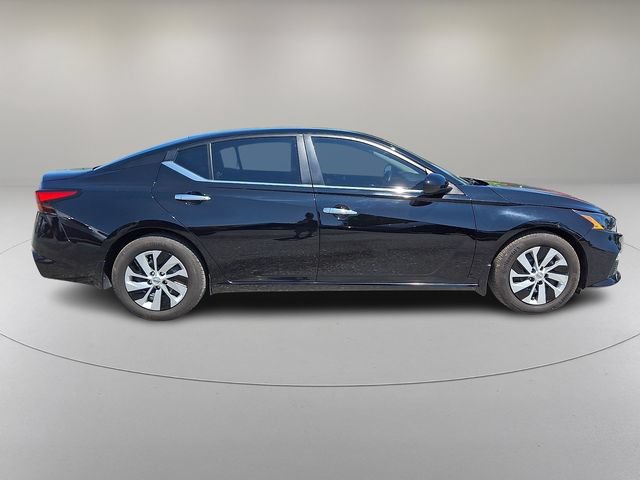 Used 2022 Nissan Altima 2.5 S FWD image 12