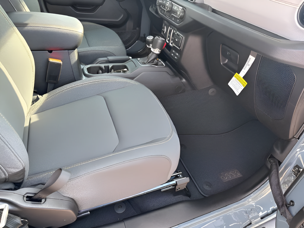 New 2026 Jeep Wrangler Sport AWD/4WD image 17