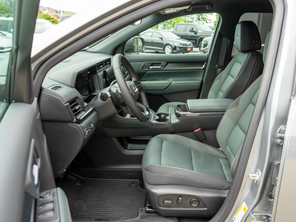 New 2026 GMC Terrain AT4 w/ Convenience Package III AWD/4WD image 11