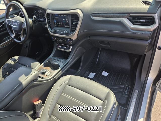Used 2020 GMC Acadia Denali w/ Denali Ultimate Package AWD/4WD image 19