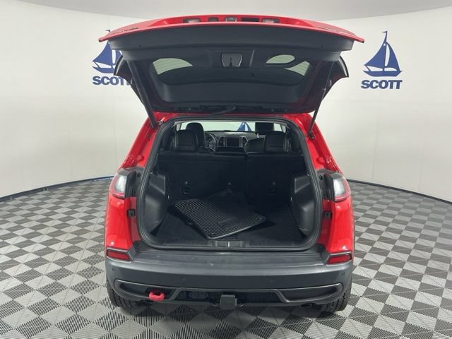 Used 2019 Jeep Cherokee Trailhawk AWD/4WD image 26