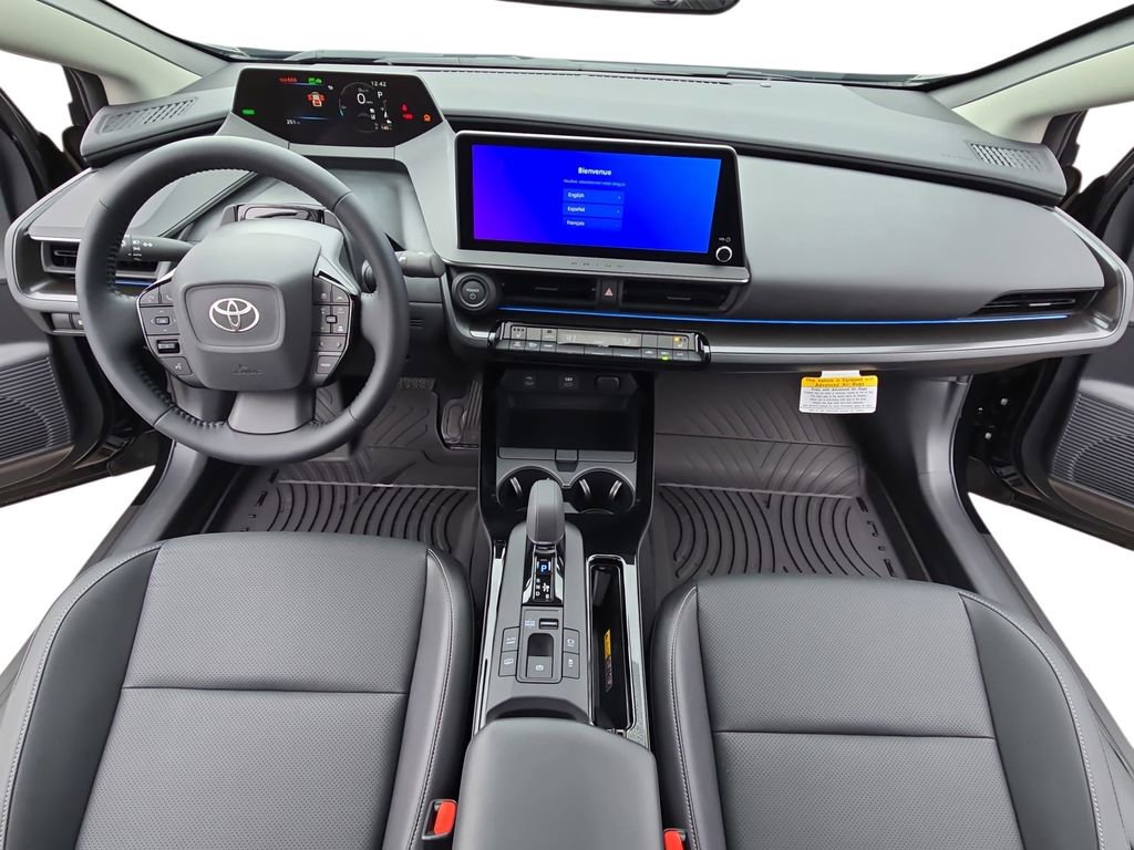 Used 2026 Toyota Prius Plug-In Hybrid image 12