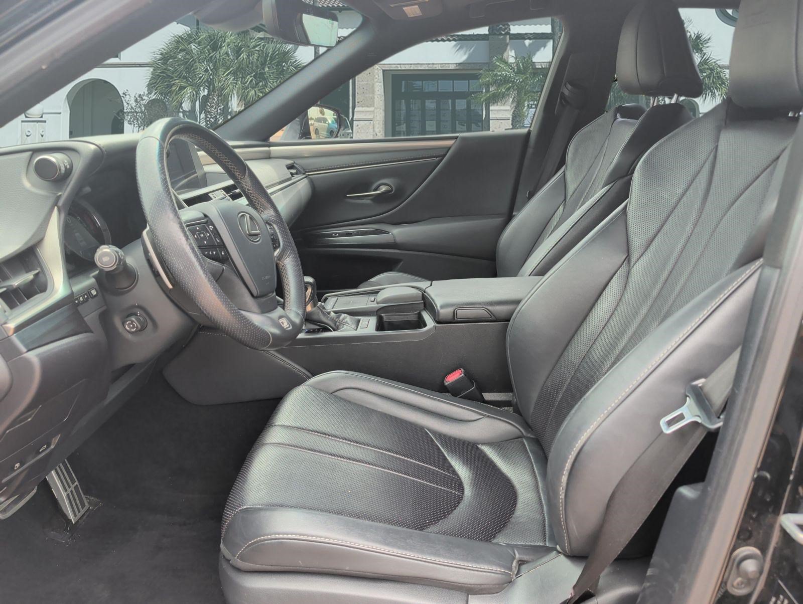 Certified 2020 Lexus ES 350 F Sport w/ Accessory Package 2 FWD image 11