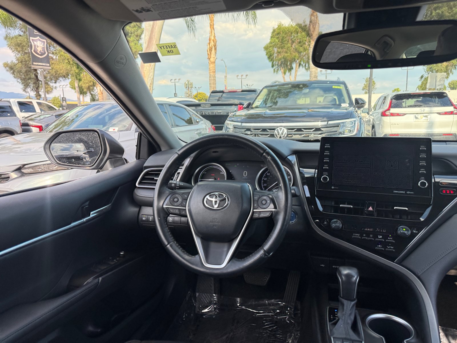 Used 2022 Toyota Camry XLE FWD image 24
