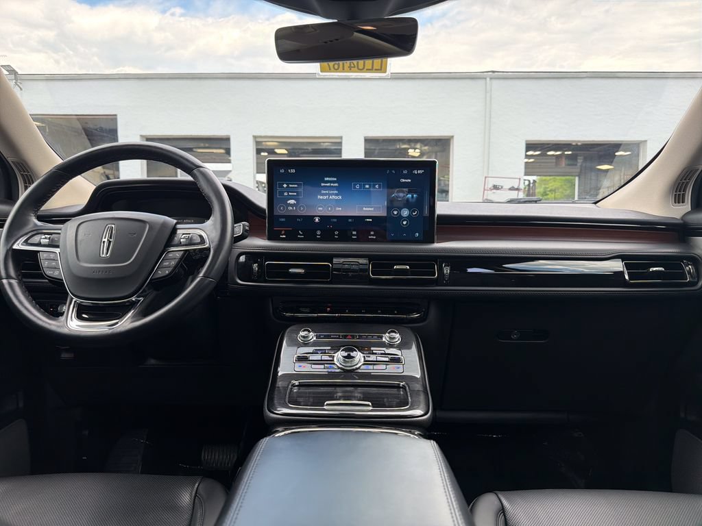 Certified 2023 Lincoln Nautilus Reserve w/ Equipment Group 202A AWD/4WD image 19