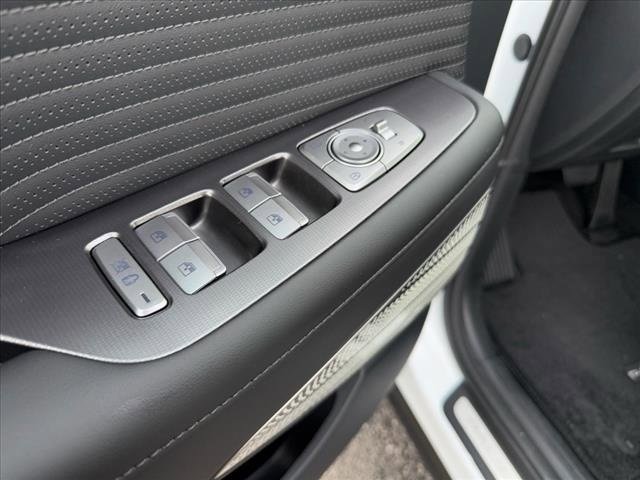 Used 2025 Hyundai Palisade Calligraphy image 11