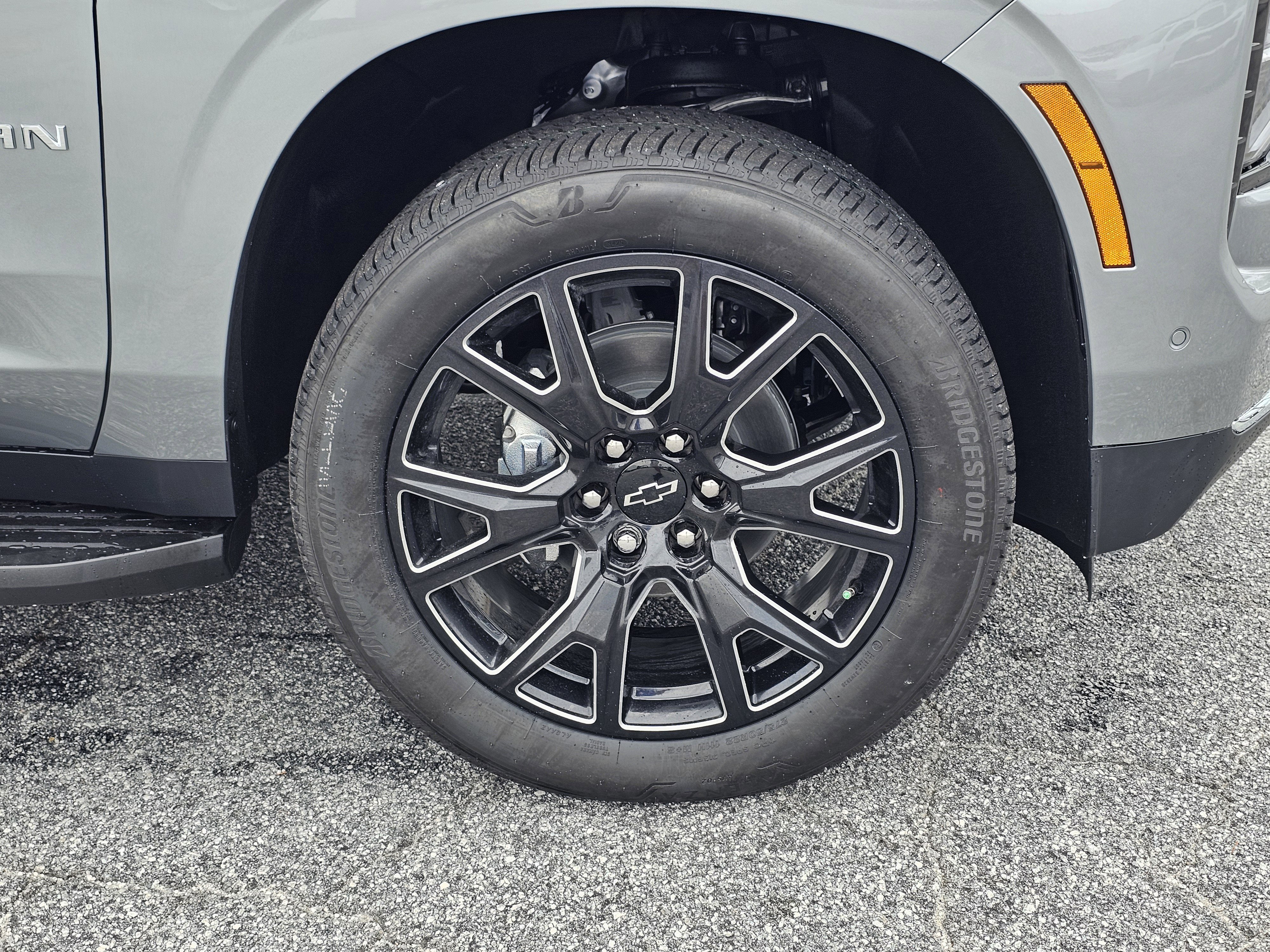 New 2026 Chevrolet Suburban LT w/ Comfort Package image 41