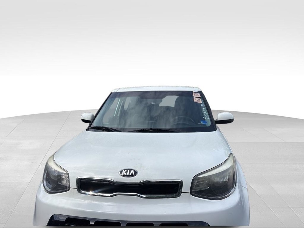 Used 2016 Kia Soul + FWD image 3