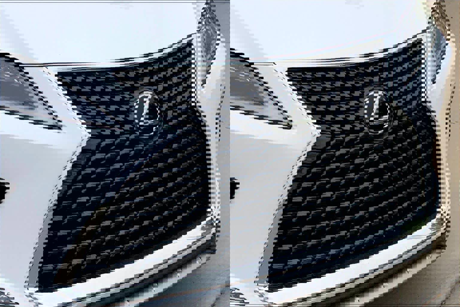 Used 2022 Lexus RX 350 F Sport w/ Accessory Package AWD/4WD image 30