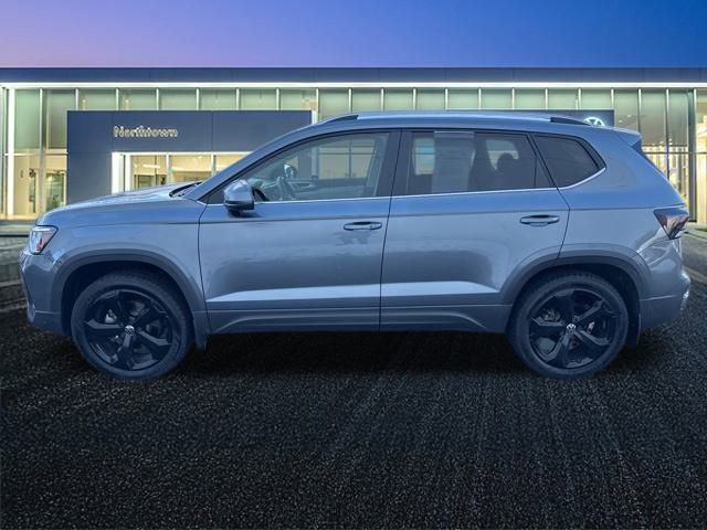 Certified 2025 Volkswagen Taos SEL w/ Black Wheel Plus Package image 7