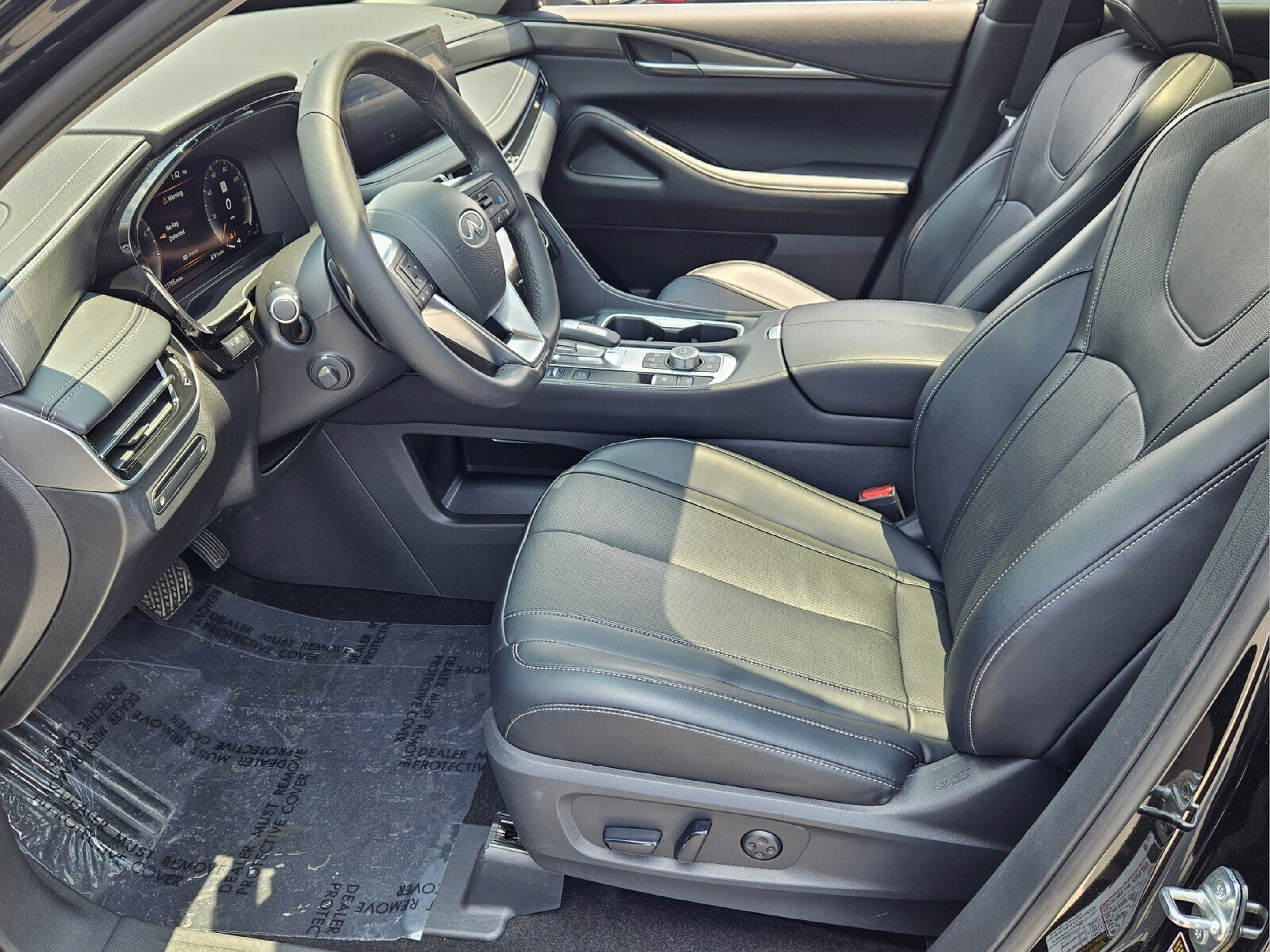Used 2023 INFINITI QX60 Luxe w/ Cargo Package AWD/4WD image 13