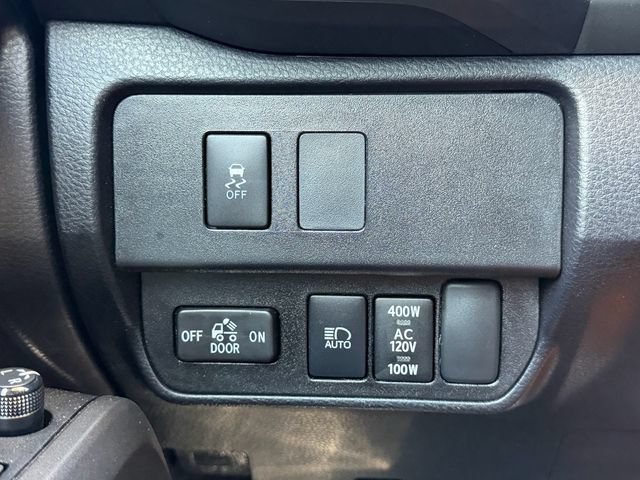Certified 2022 Toyota Tacoma TRD Off-Road w/ Technology Package AWD/4WD image 28