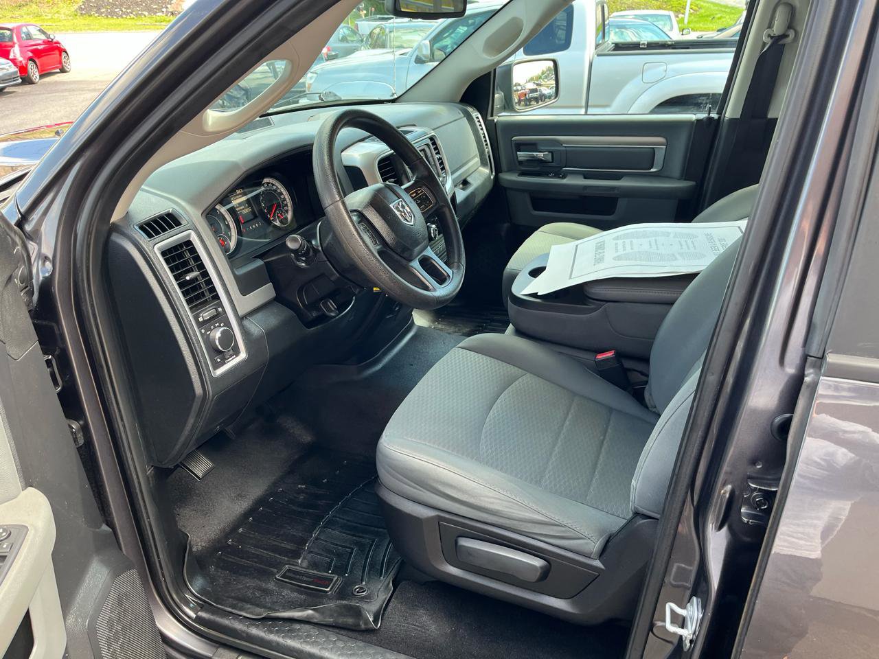 Used 2016 RAM 1500 Classic SLT AWD/4WD image 21