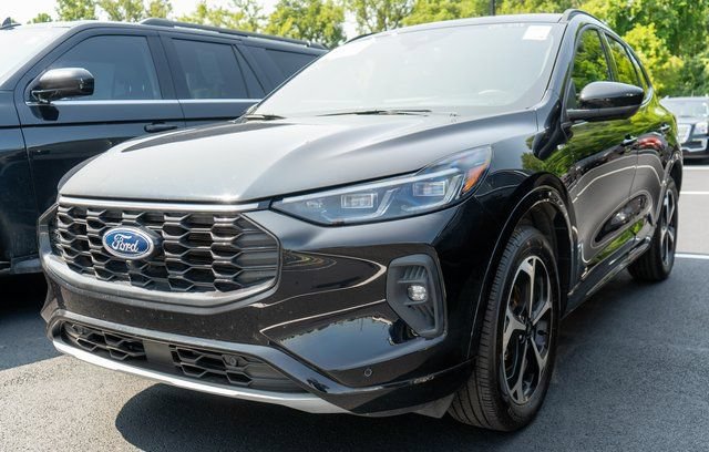 Used 2026 Ford Escape ST-Line Elite w/ Premium Technology Package