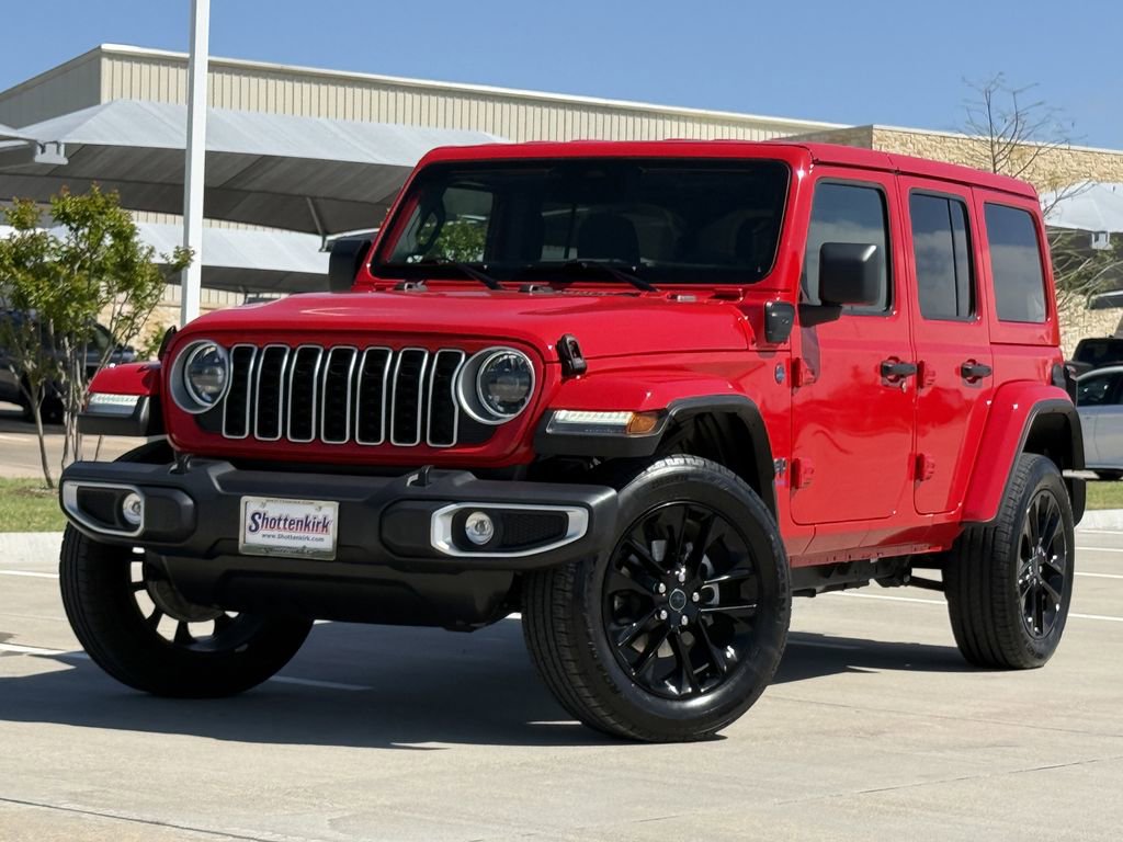 Used 2025 Jeep Wrangler Unlimited Sahara w/ Safety Group image 2