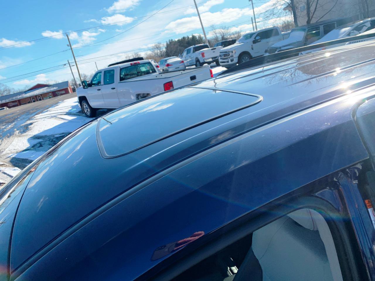 Used 2022 Toyota Sienna XSE image 19