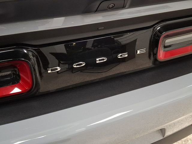 Used 2022 Dodge Challenger SRT Hellcat Redeye image 24