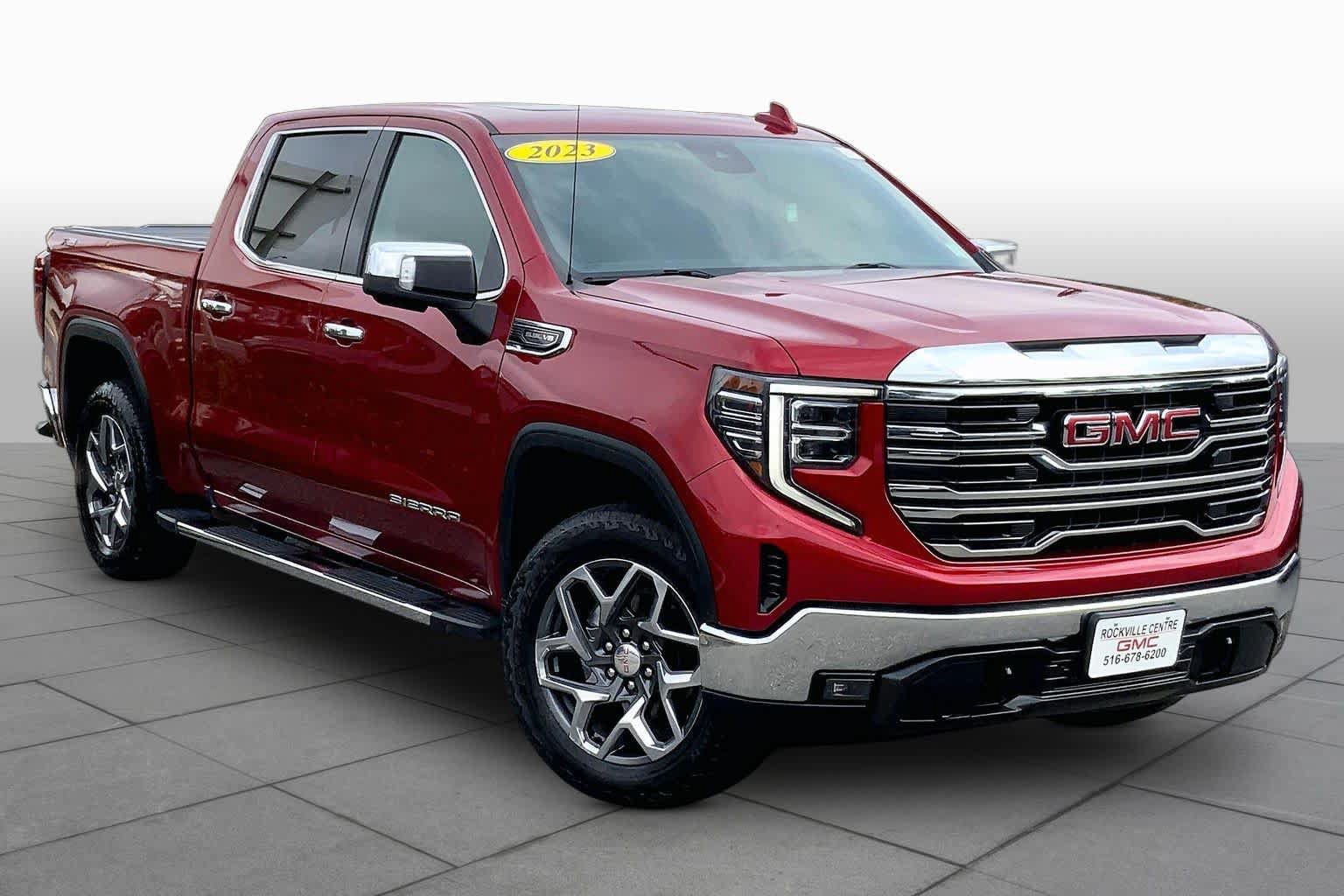 Used 2023 GMC Sierra 1500 SLT w/ SLT Premium Package AWD/4WD image 3