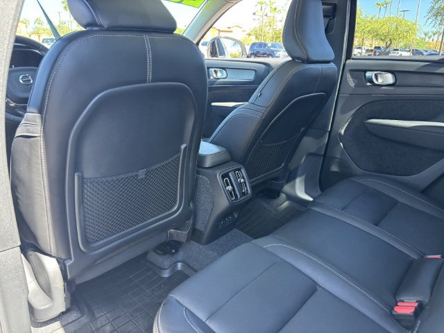 Used 2026 Volvo XC40 B5 Plus AWD/4WD image 17
