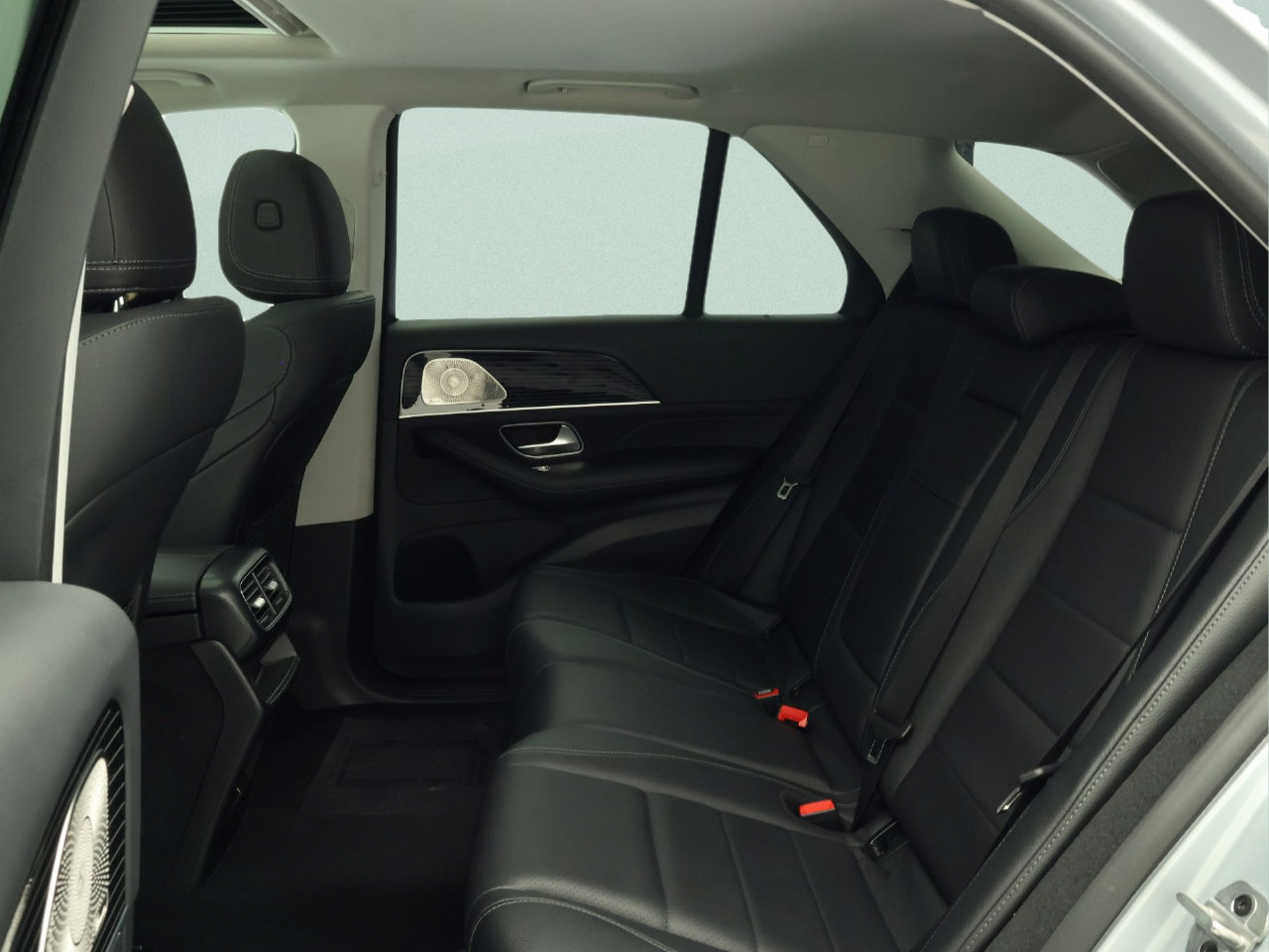 Certified 2024 Mercedes-Benz GLE 450e 4MATIC image 31
