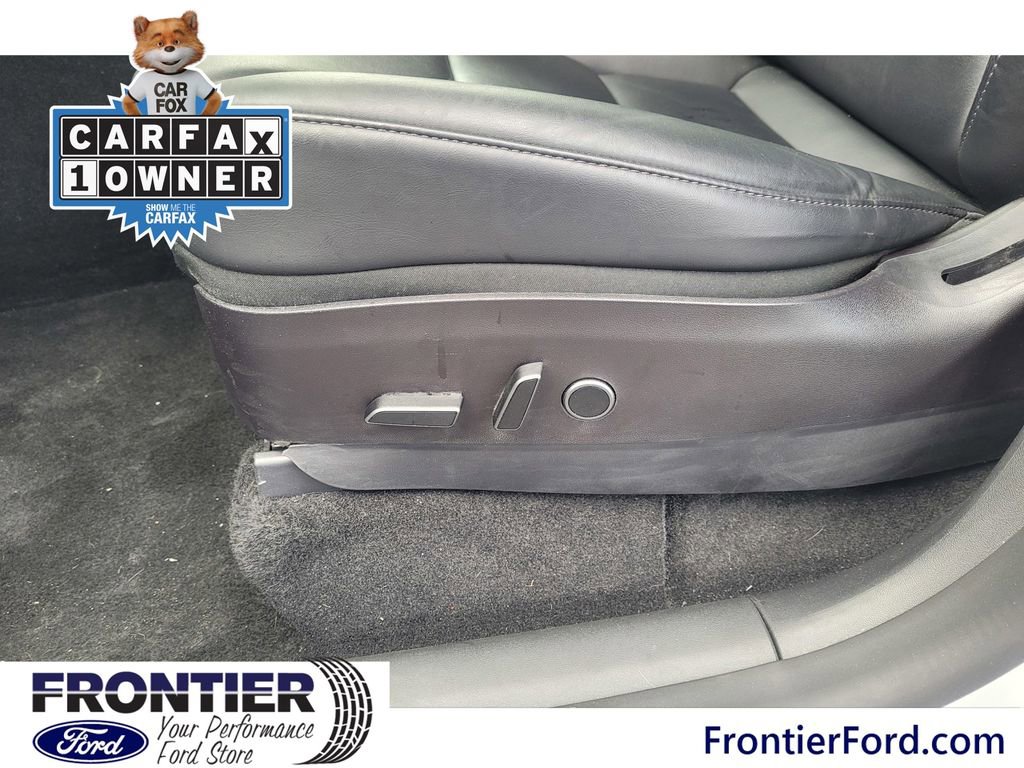 Used 2022 Tesla Model Y Performance image 7