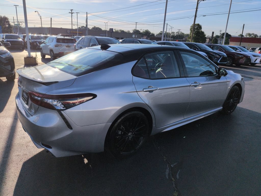 Used 2021 Toyota Camry XSE w/ Navigation Package AWD/4WD image 5