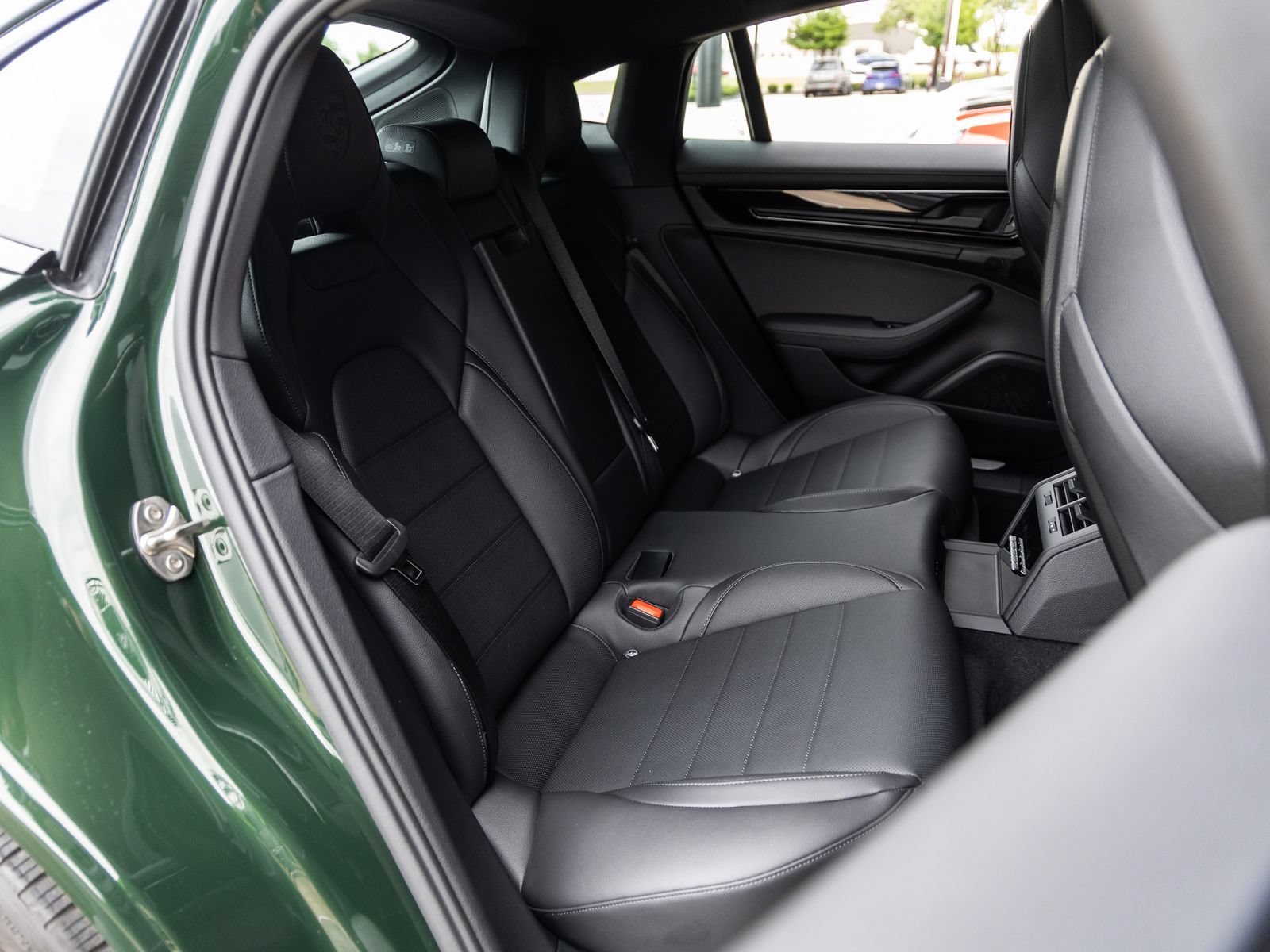 Certified 2025 Porsche Panamera image 42