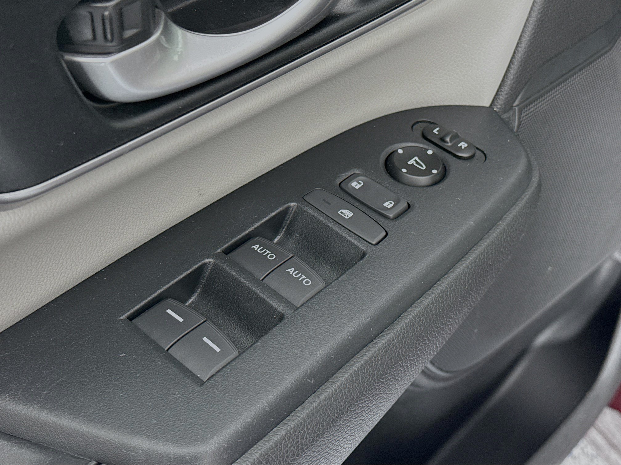Certified 2019 Honda CR-V EX-L image 17