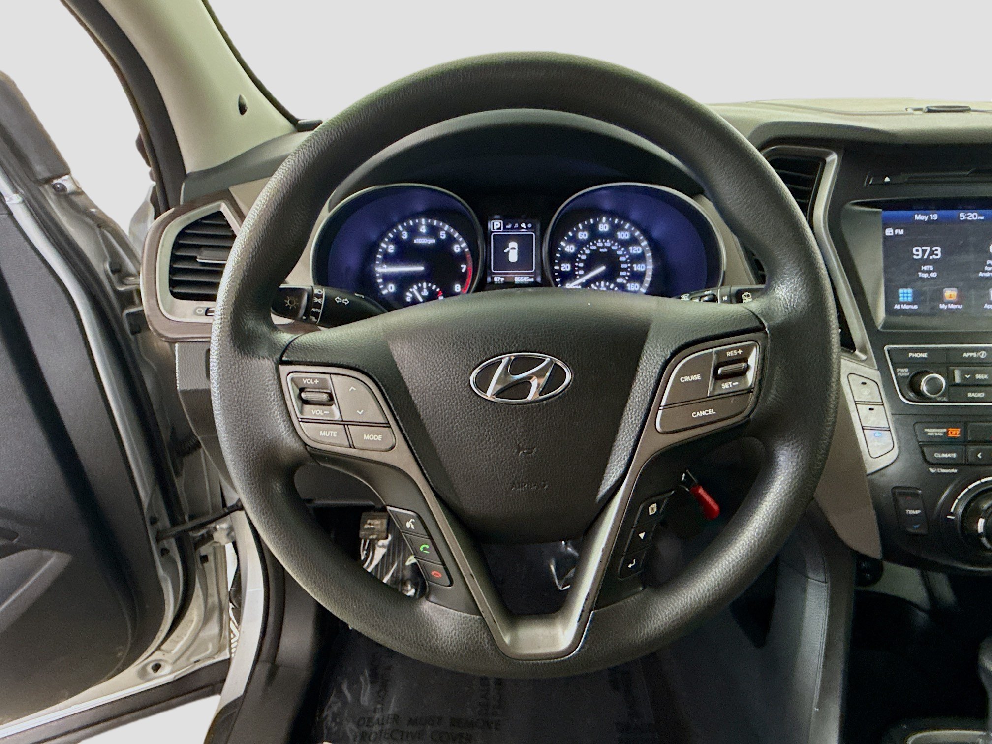 Used 2018 Hyundai Santa Fe SE FWD image 13