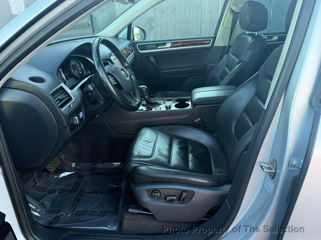 Used 2014 Volkswagen Touareg TDI image 36