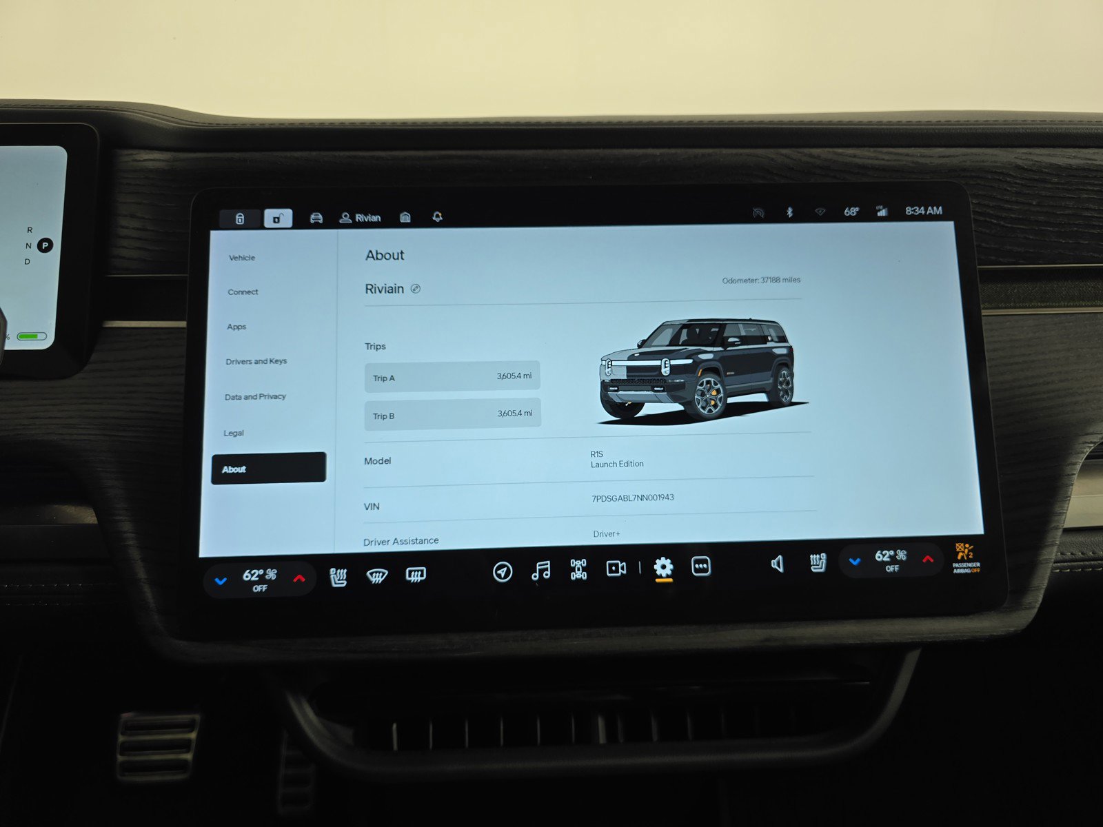 Used 2022 Rivian R1S Launch Edition image 29