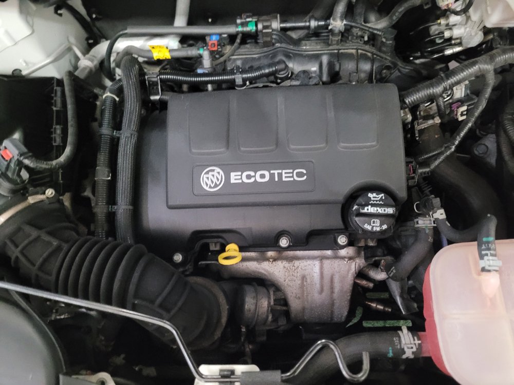 Used 2018 Buick Encore Essence AWD/4WD image 30