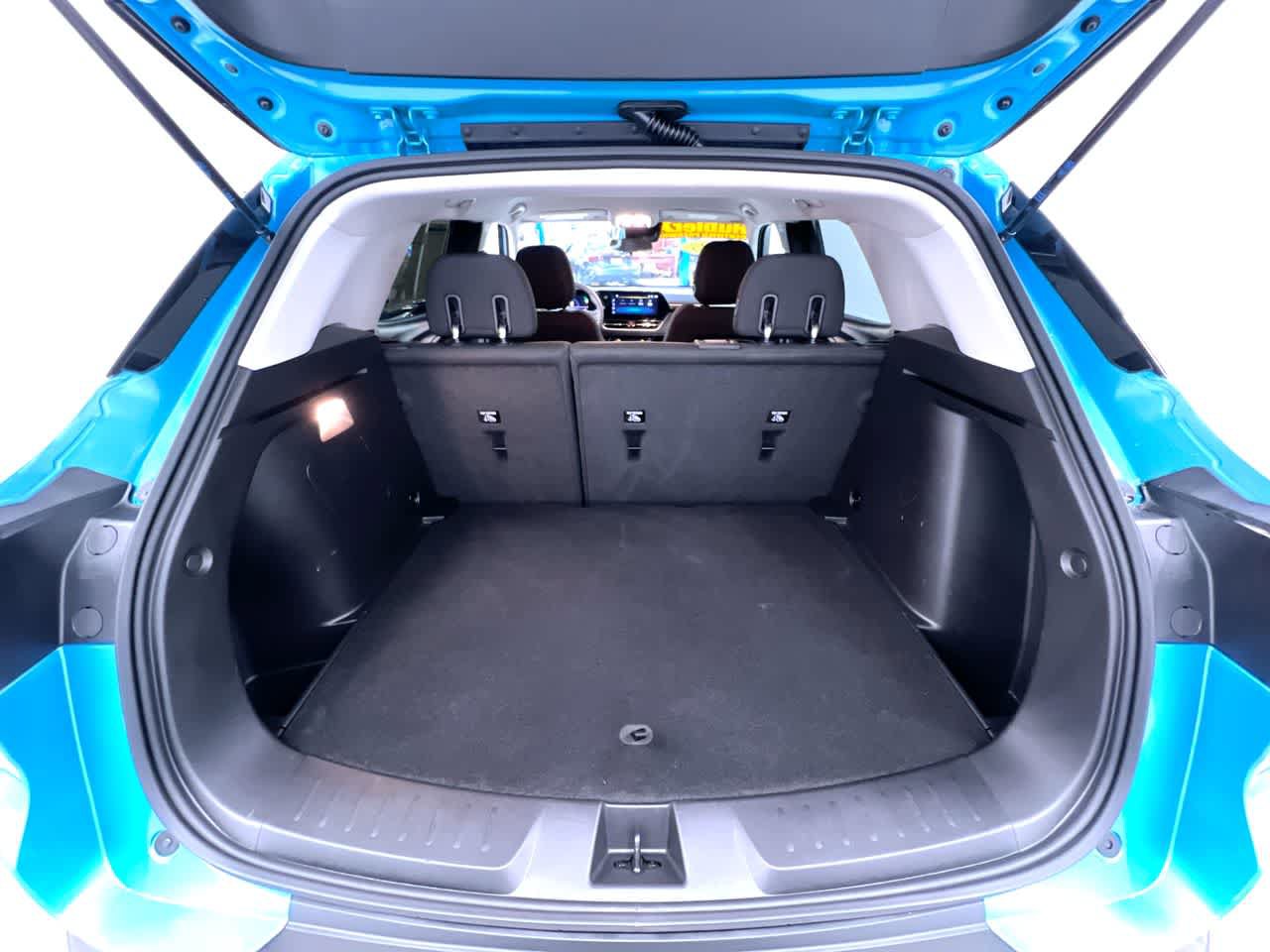 Used 2025 Chevrolet TrailBlazer LT FWD image 40