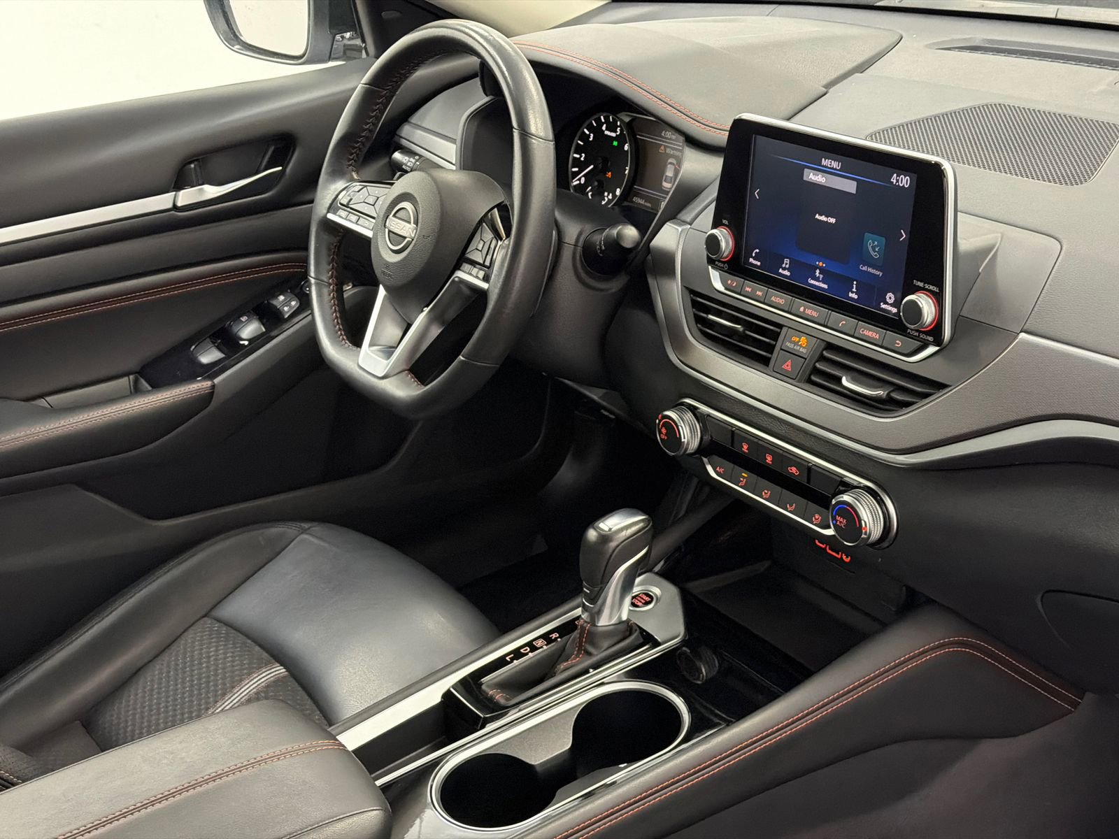 Used 2023 Nissan Altima 2.5 SR FWD image 8