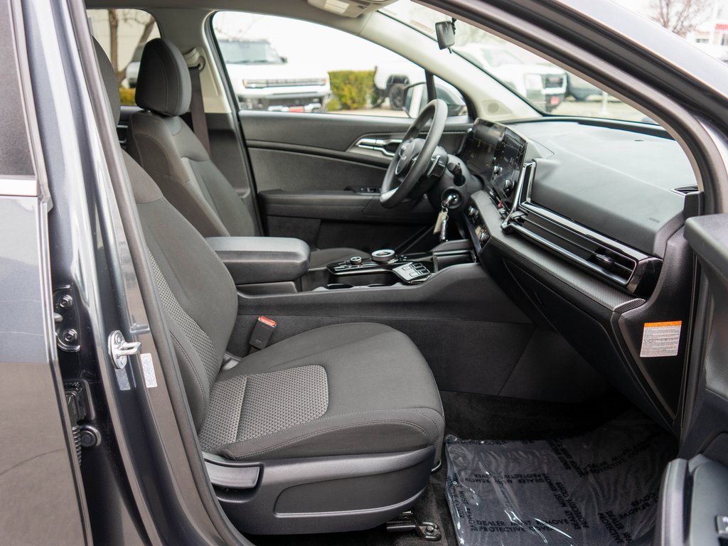 Certified 2024 Kia Sportage LX image 10