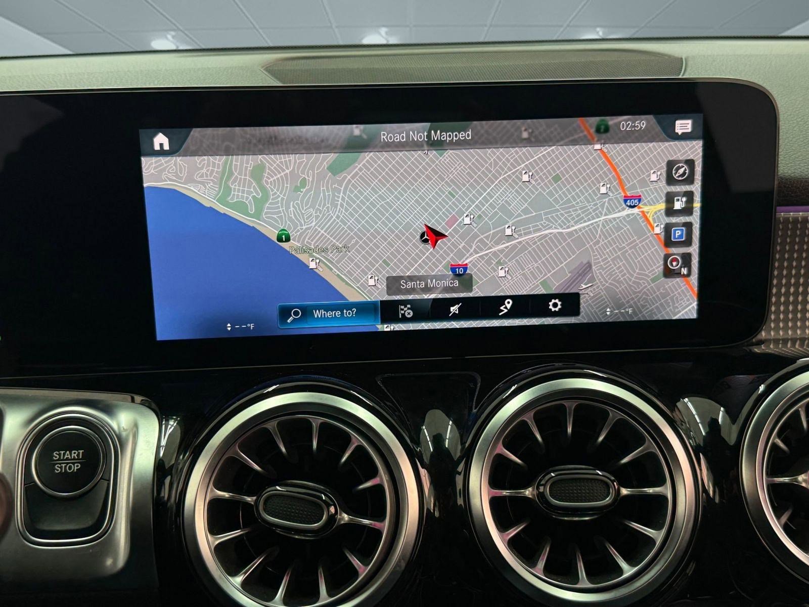 Used 2023 Mercedes-Benz EQB 250+ image 27