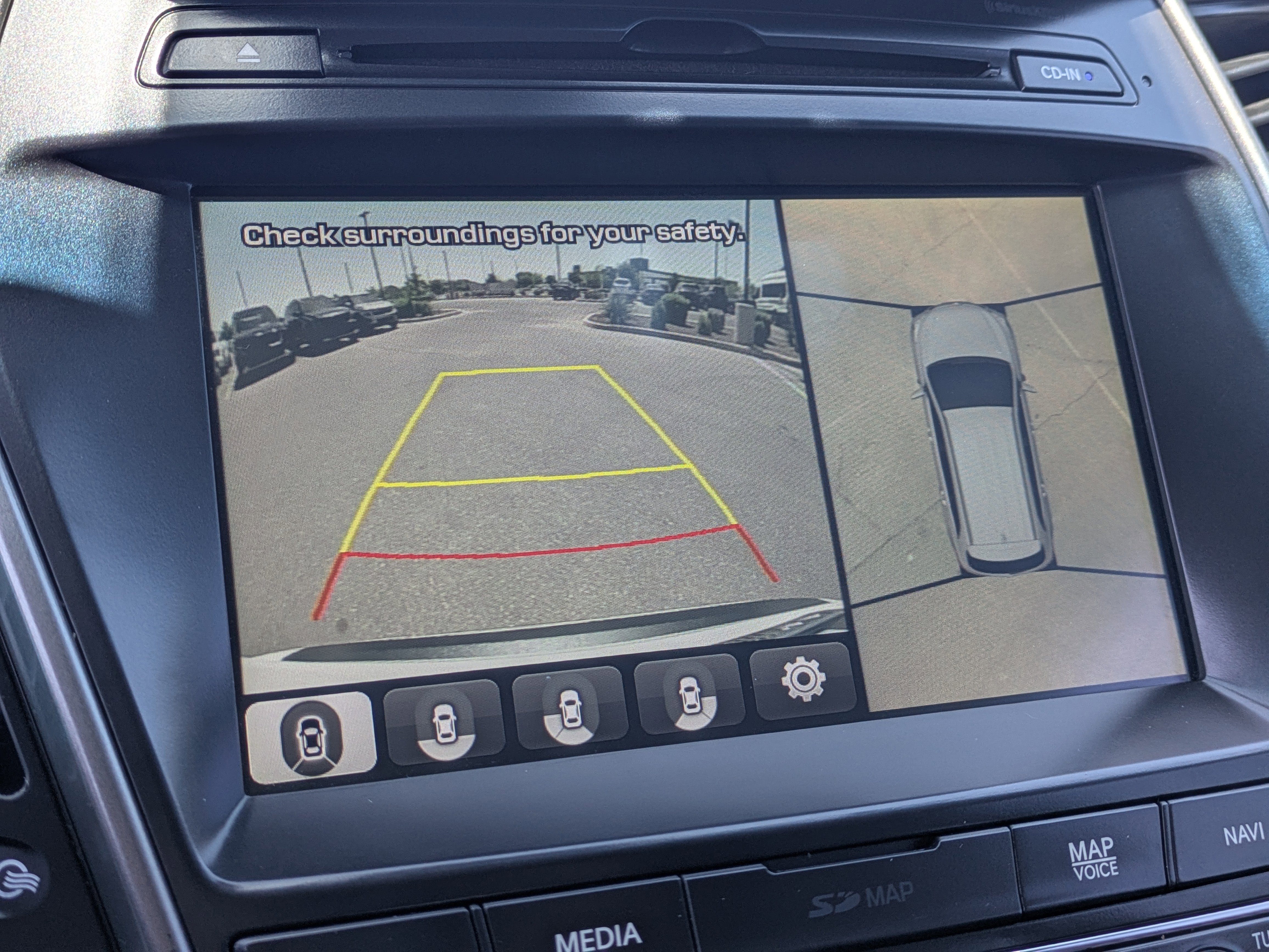 Used 2018 Hyundai Santa Fe Limited FWD image 30