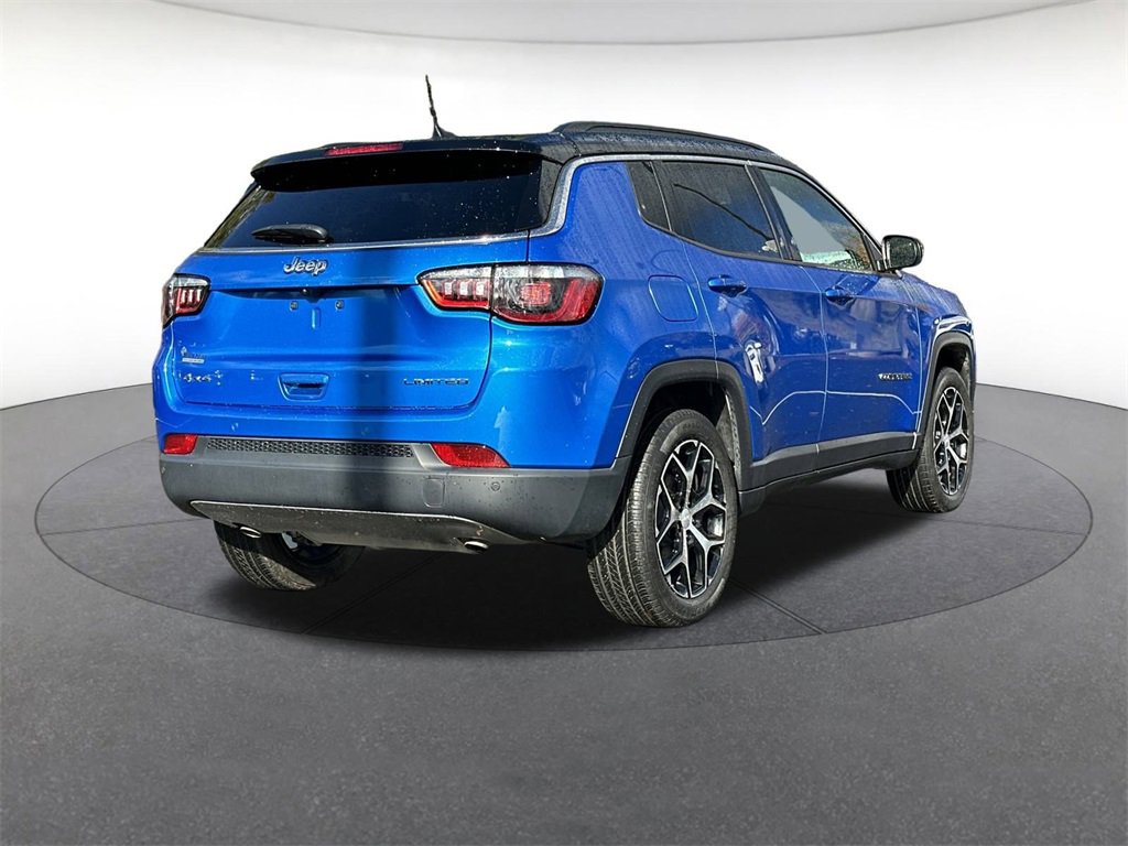 Used 2024 Jeep Compass Limited image 5
