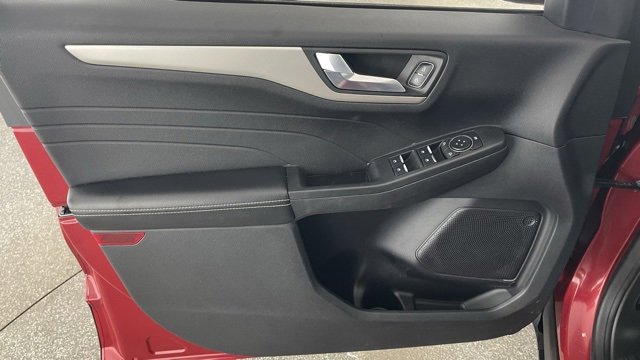 Used 2021 Ford Escape SE w/ Convenience Package image 35