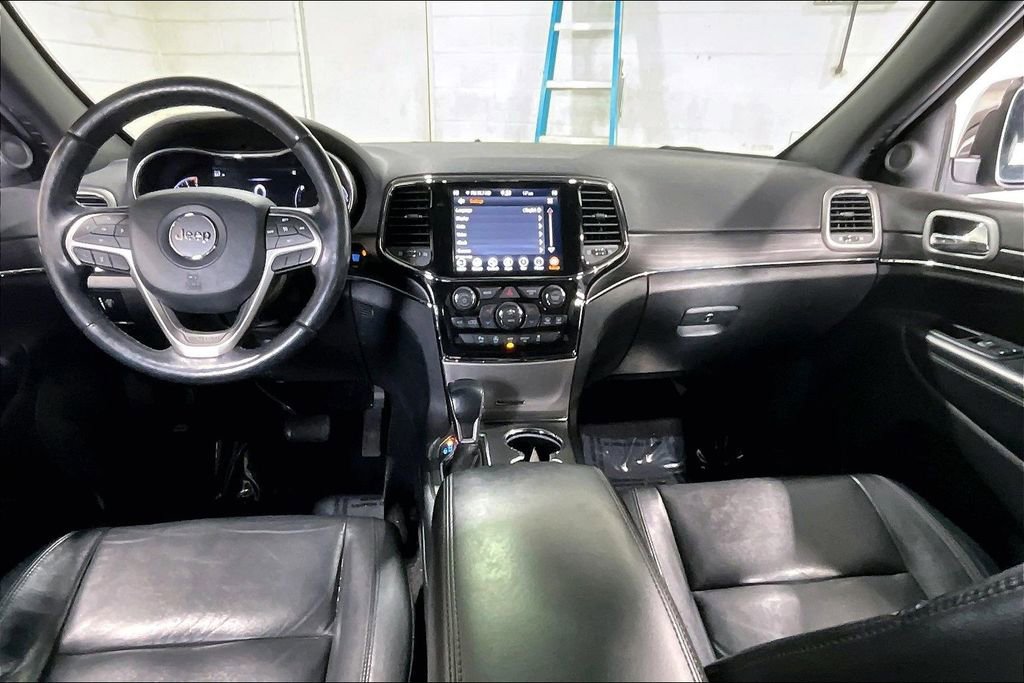 Used 2021 Jeep Grand Cherokee Limited image 21