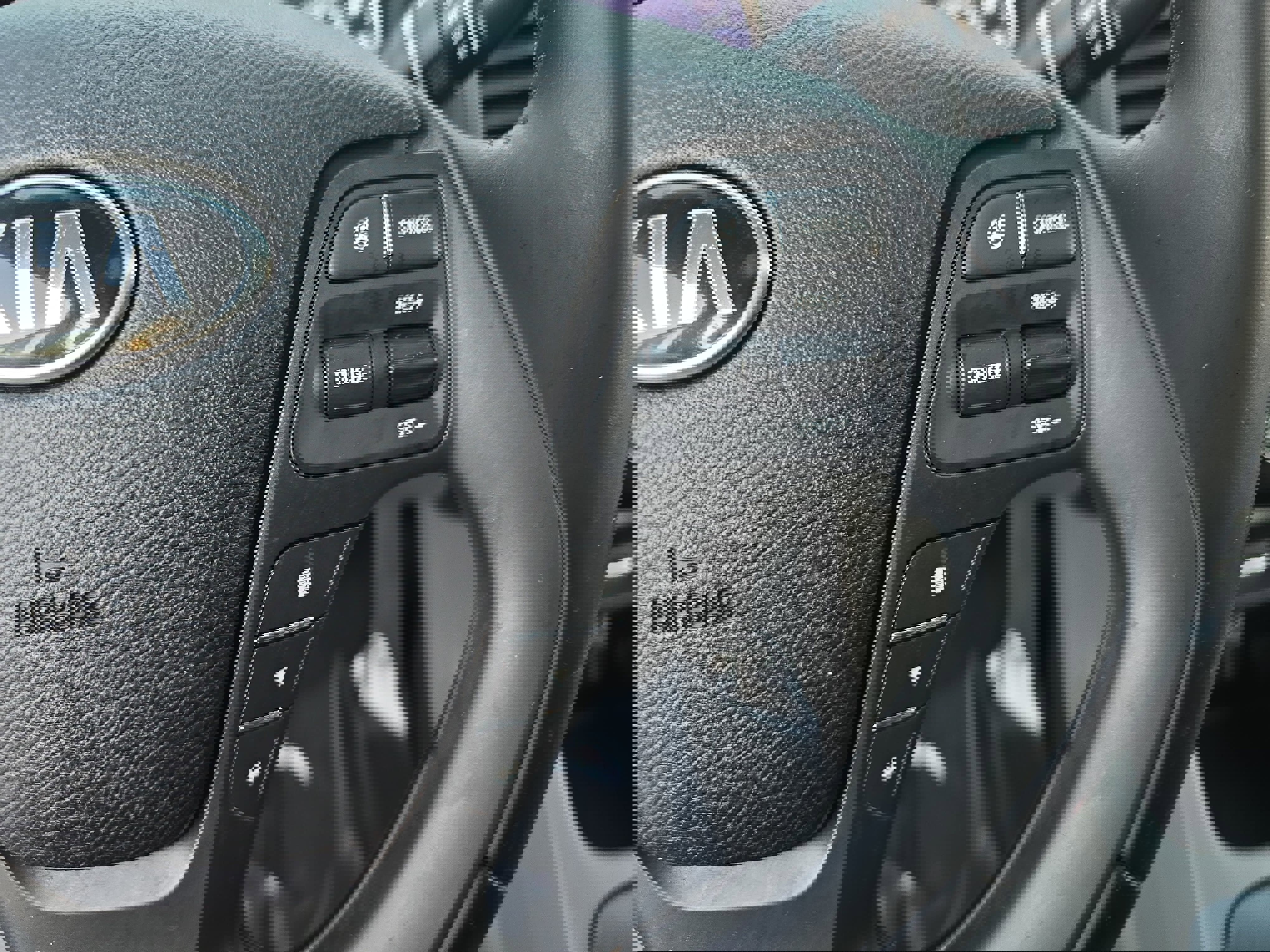 Used 2016 Kia Forte EX w/ EX Premium Package image 19