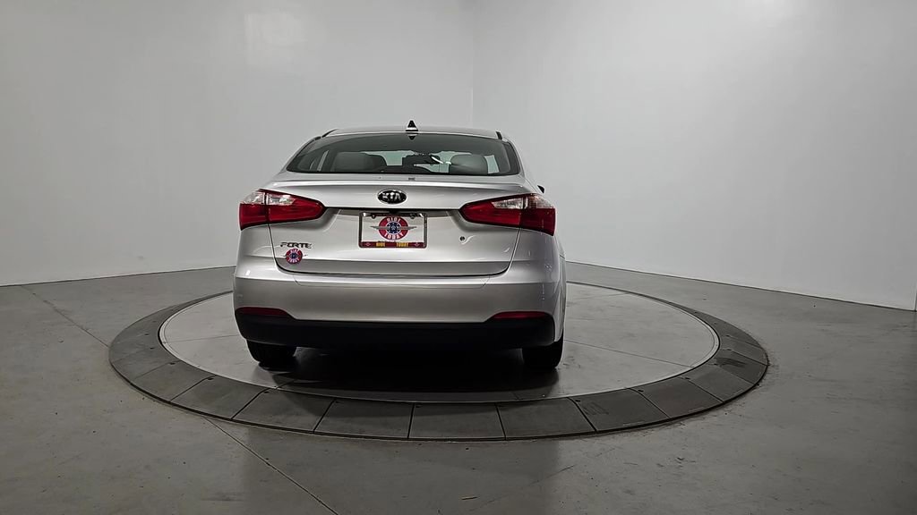 Used 2014 Kia Forte LX FWD image 4